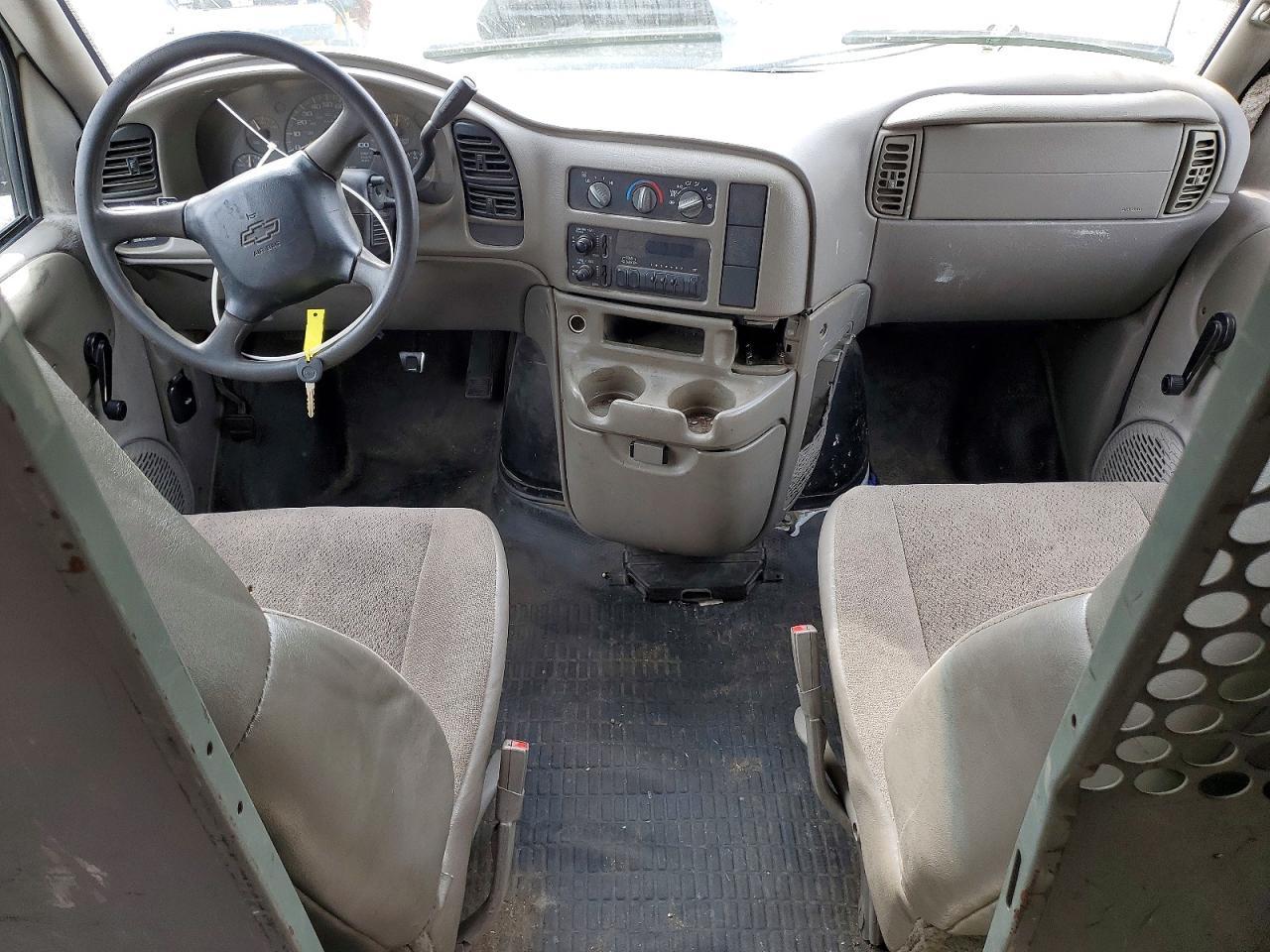 2004 Chev Rolet Astro Delivery Van