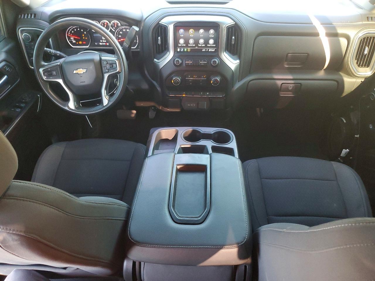 2020 Chev Silverado K1500 LT