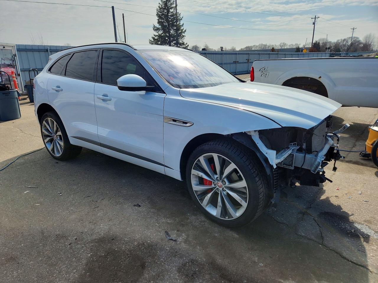 2017 Jaguar F-pace R-sport