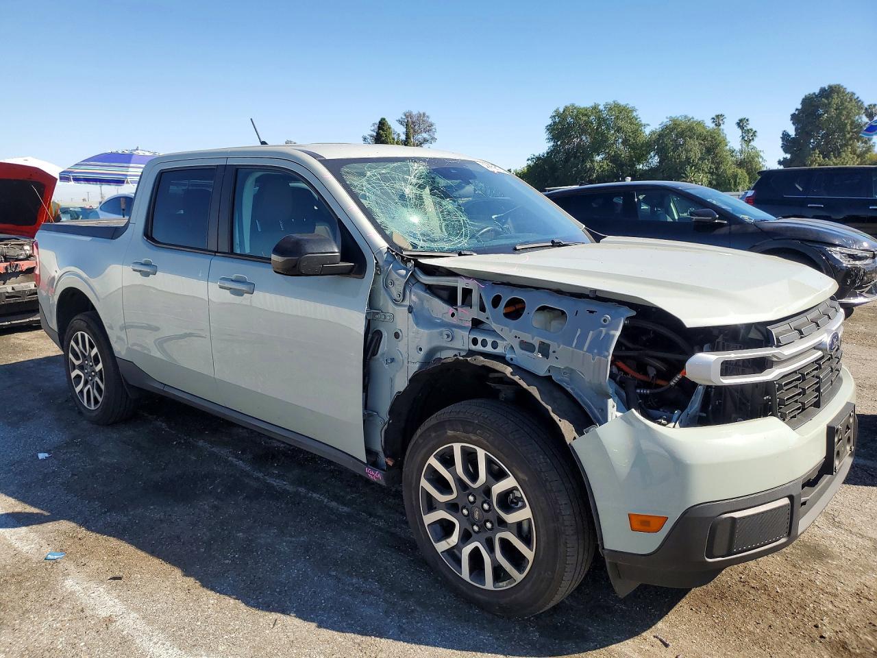 2024 Ford Maverick Lariat