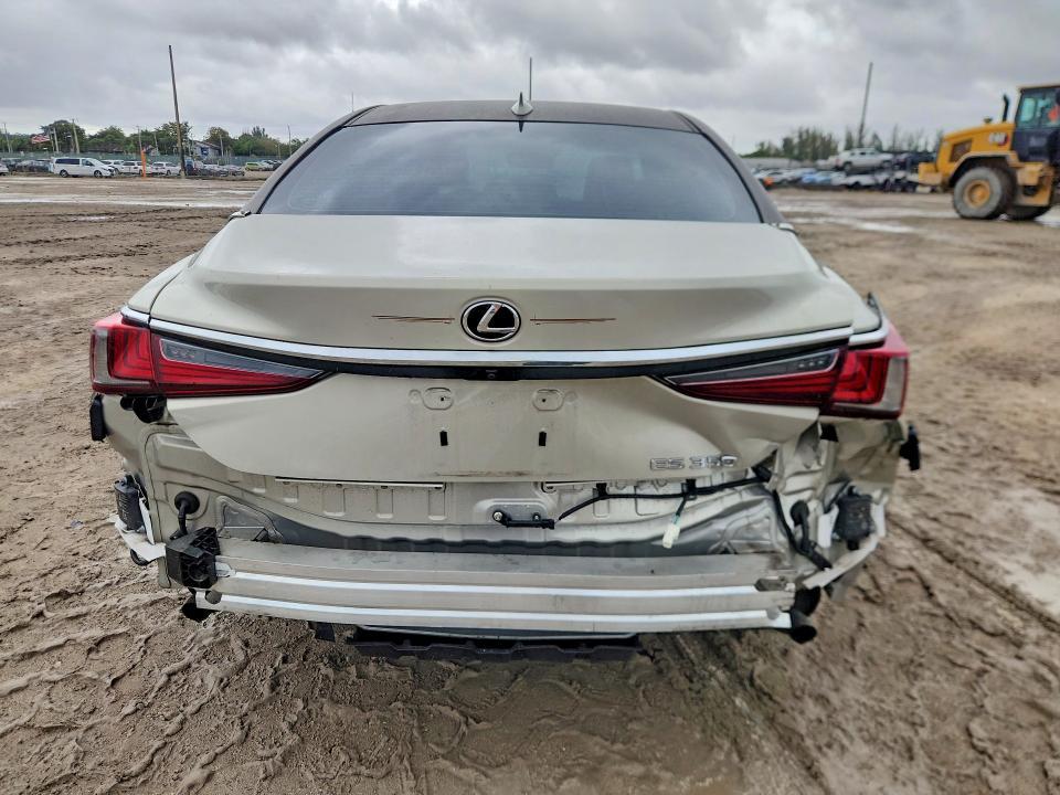 2019 Lexus Es 350 Base