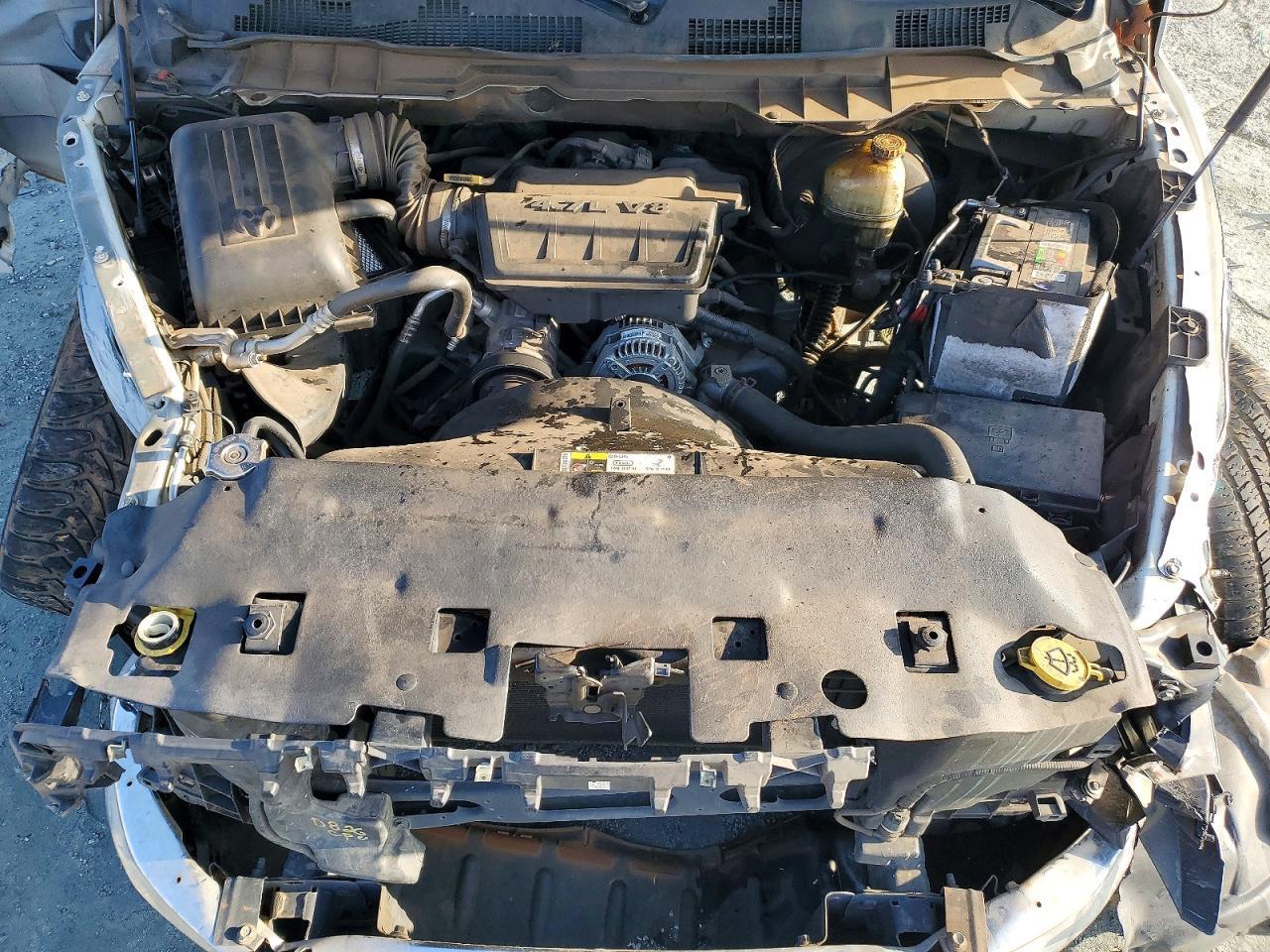 2013 Dodge RAM 1500 SLT
