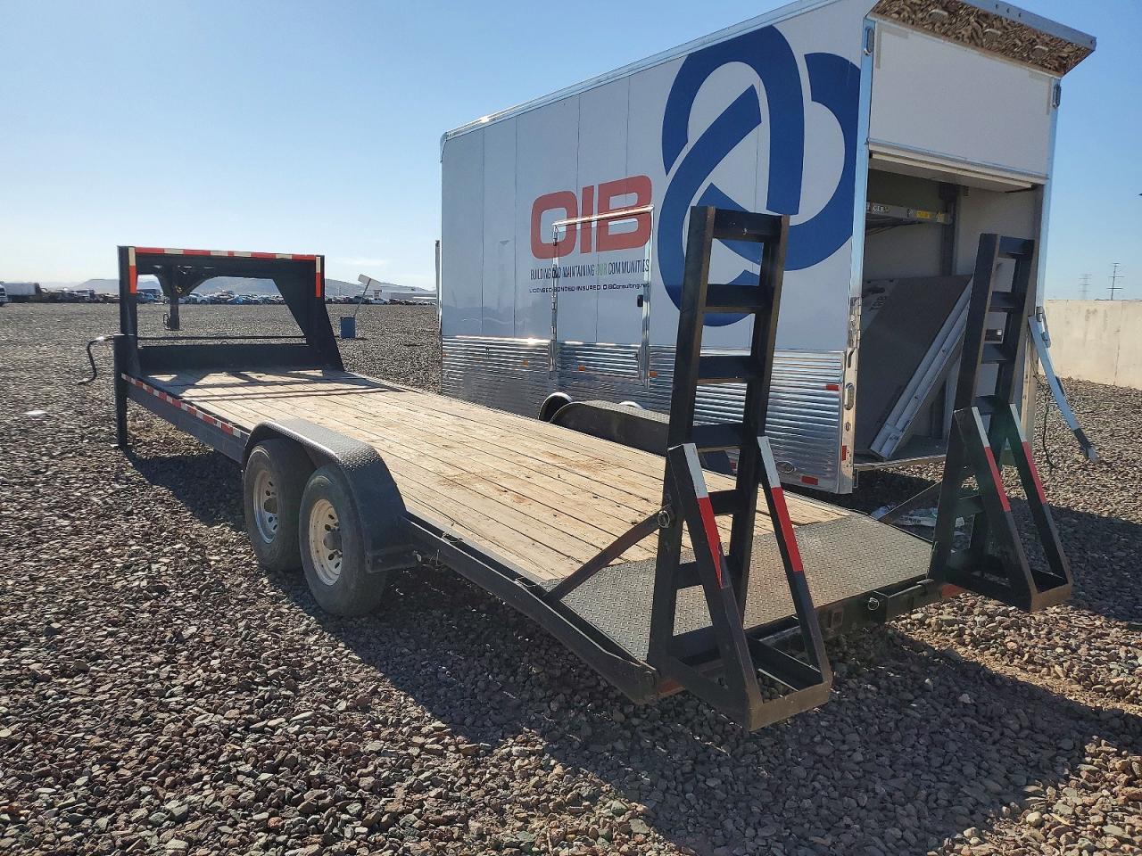 2023 Other 2023 August Metal Works  83X26-CH-GN-14000B-TAN-CH