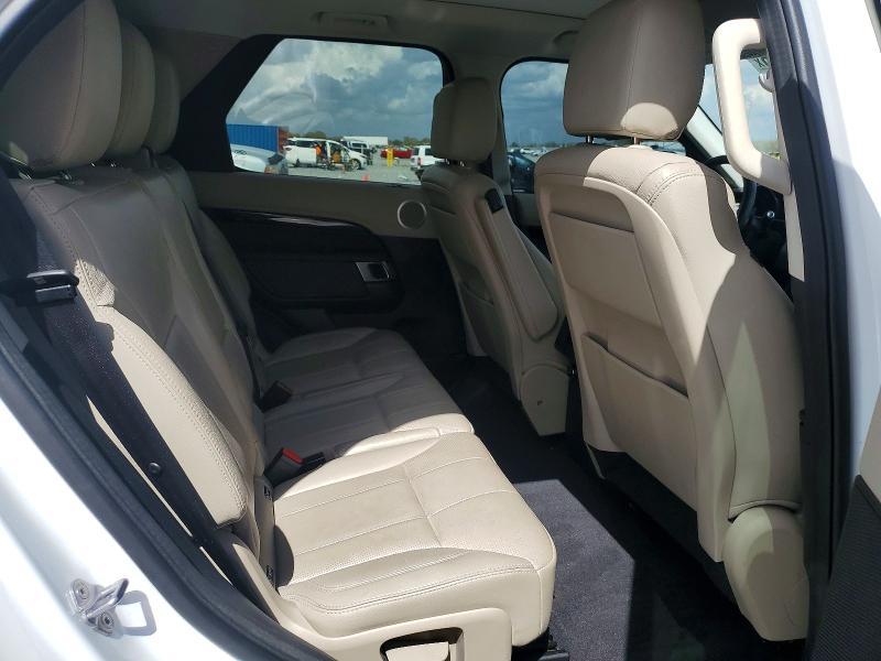 2017 Land Rover Discovery se