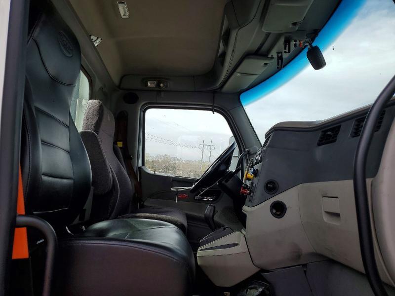 2018 Peterbilt 579 Semi Truck