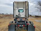 2016 Kenworth T680 Semi Truck