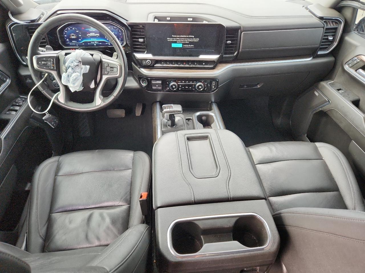 2022 Chevrolet Silverado K1500 RST
