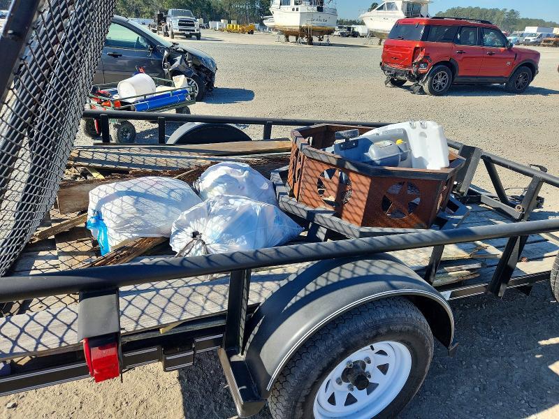 2012 Texasbragg Utility Trailer