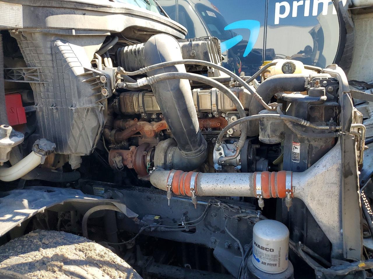 2021 Freigliner 2021 Freightliner Cascadia 126 Semi Truck