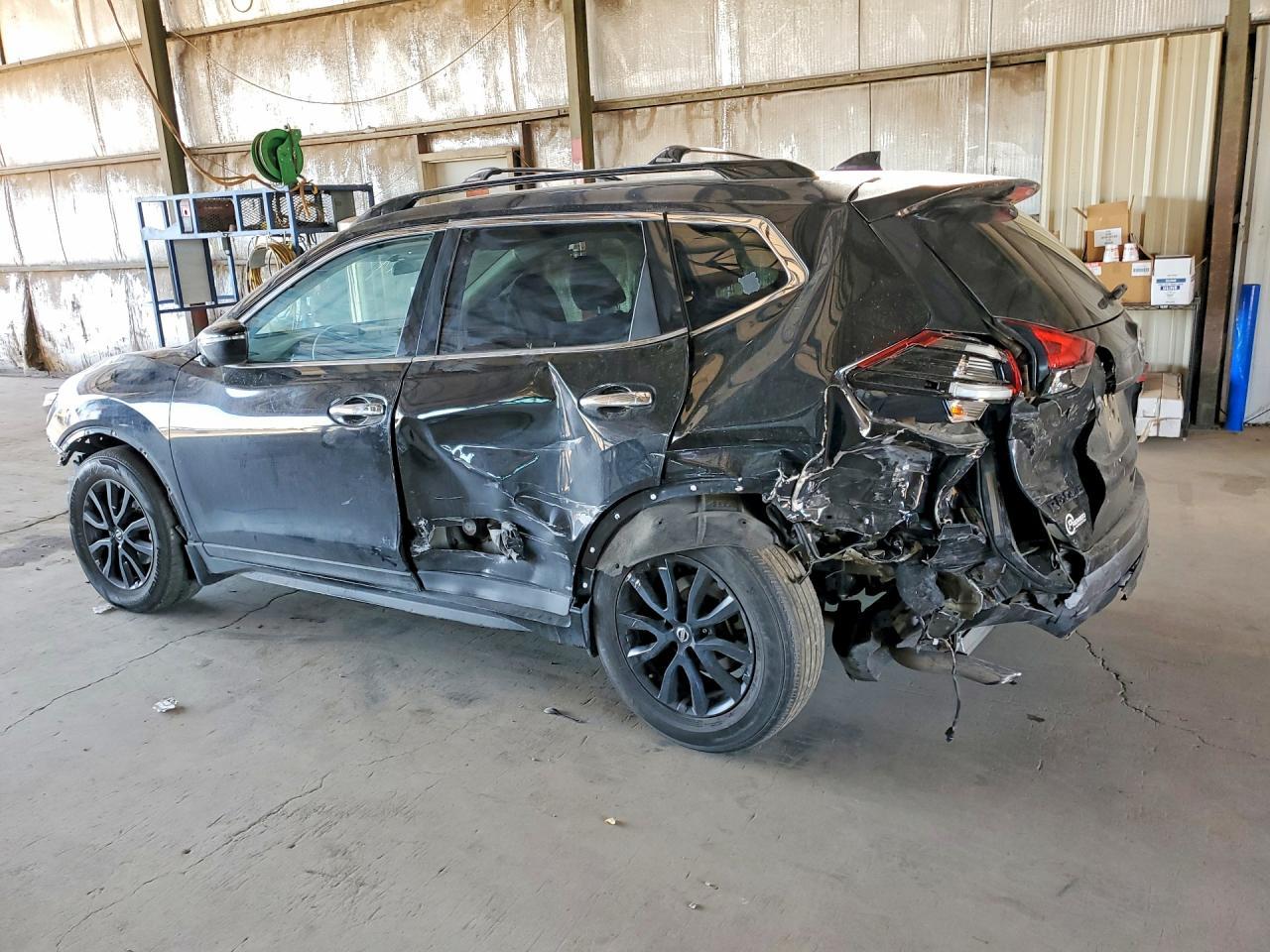 2018 Nissan Rogue sv