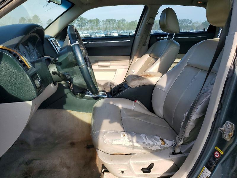2005 Chrysler 300 Touring