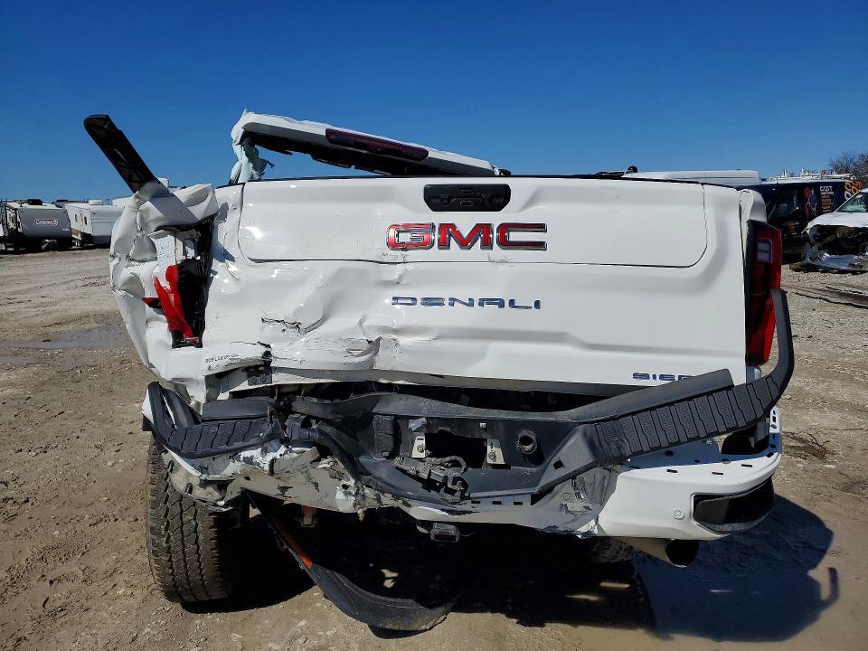 2024 GMC Sierra K2500 Denali