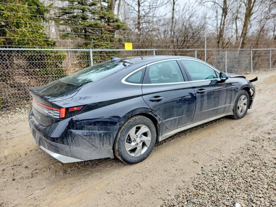 2025 Hyundai Sonata se