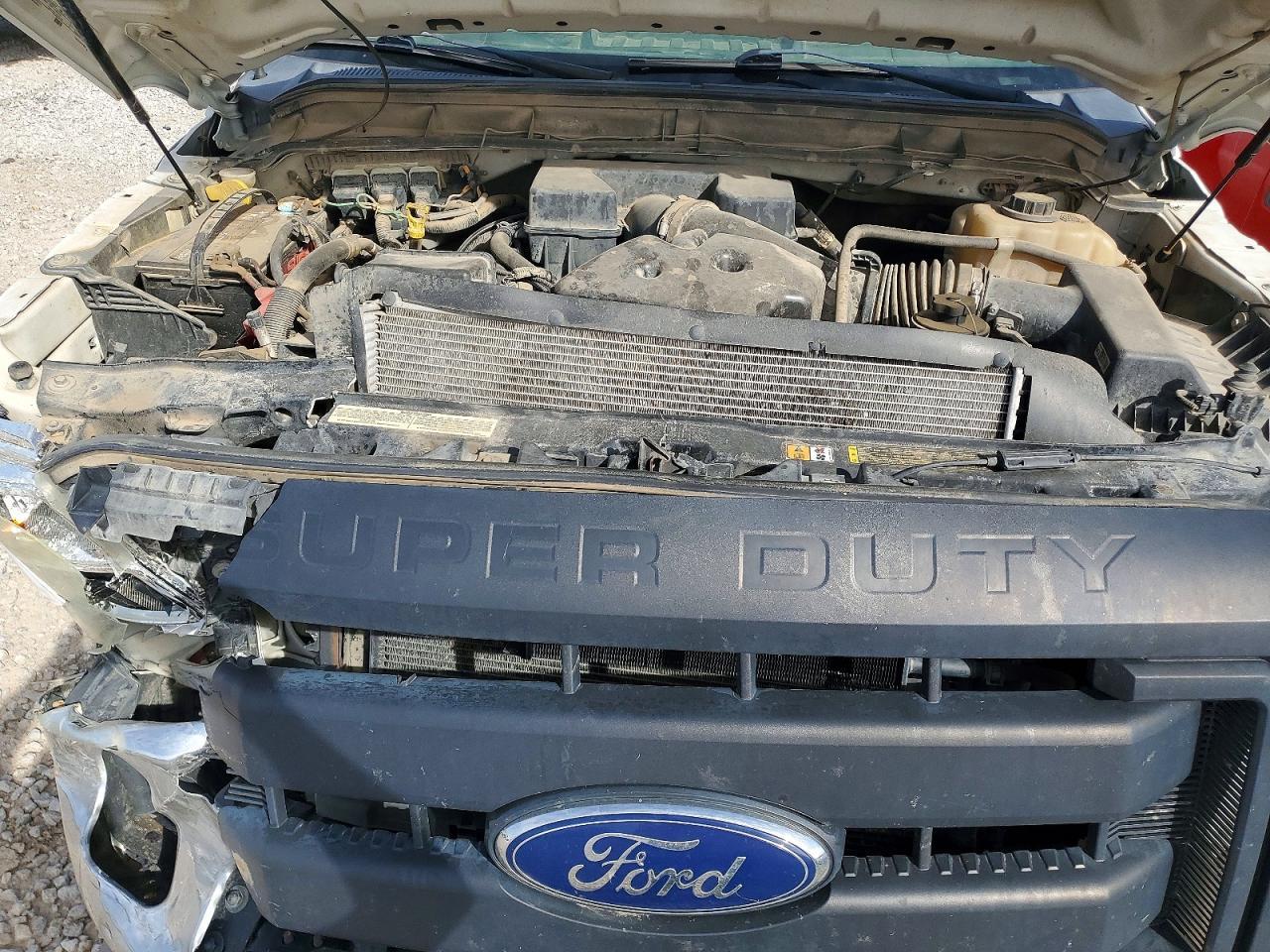 2013 Ford F350 Super Duty Flatbed Truck