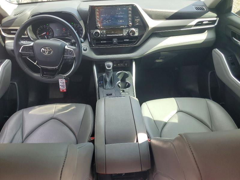 2021 Toyota Highlander xle