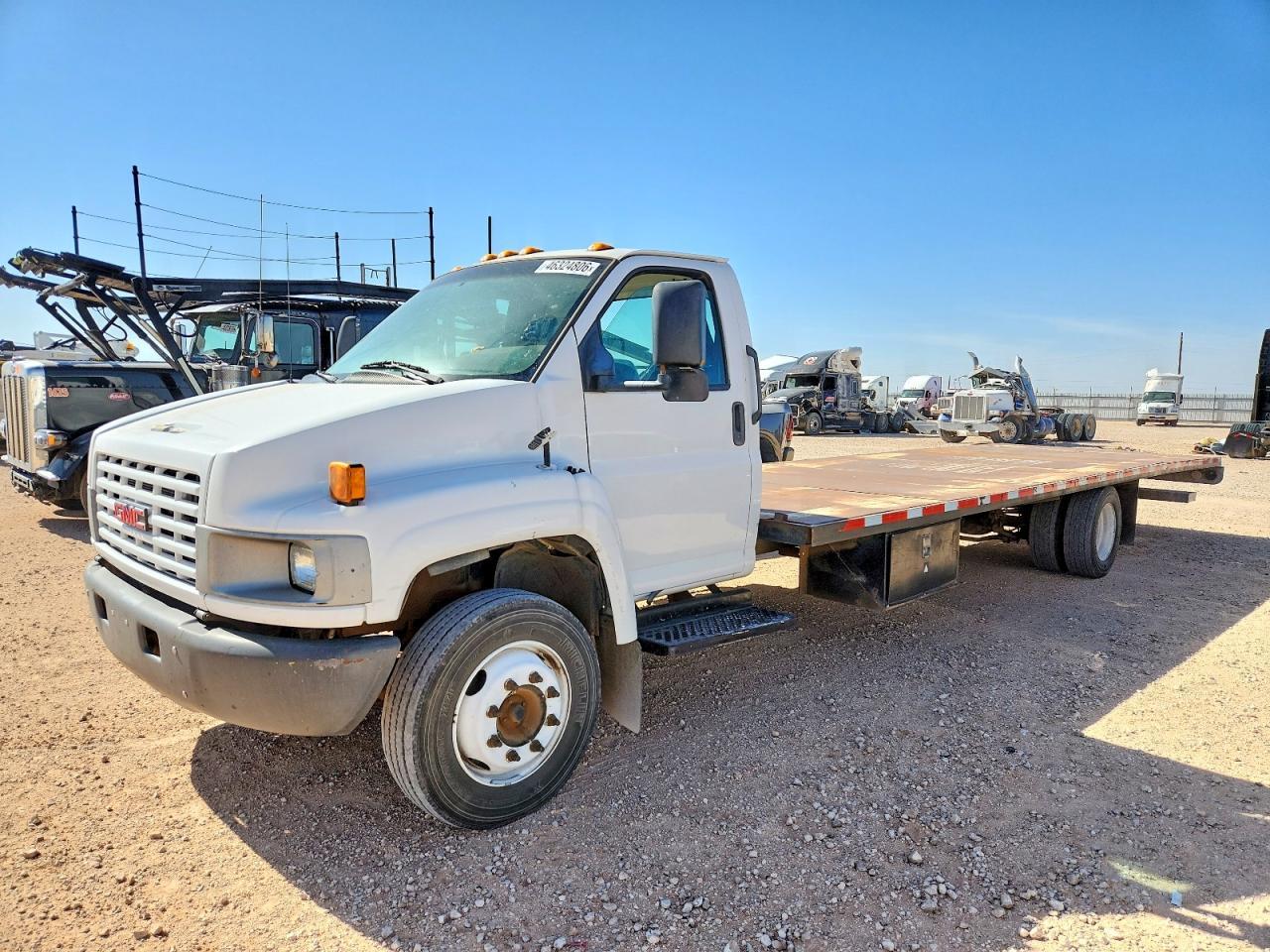 2007 GMC C5500 Flatbed Truck