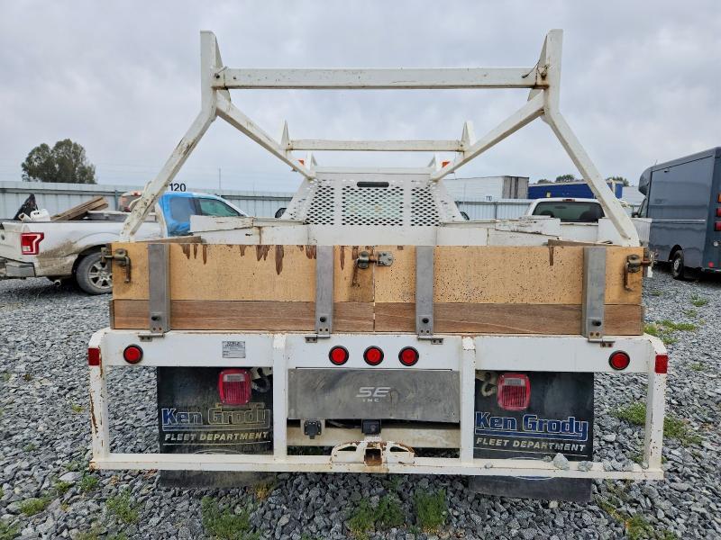 2020 Ford F350 Super Duty Flatbed Truck