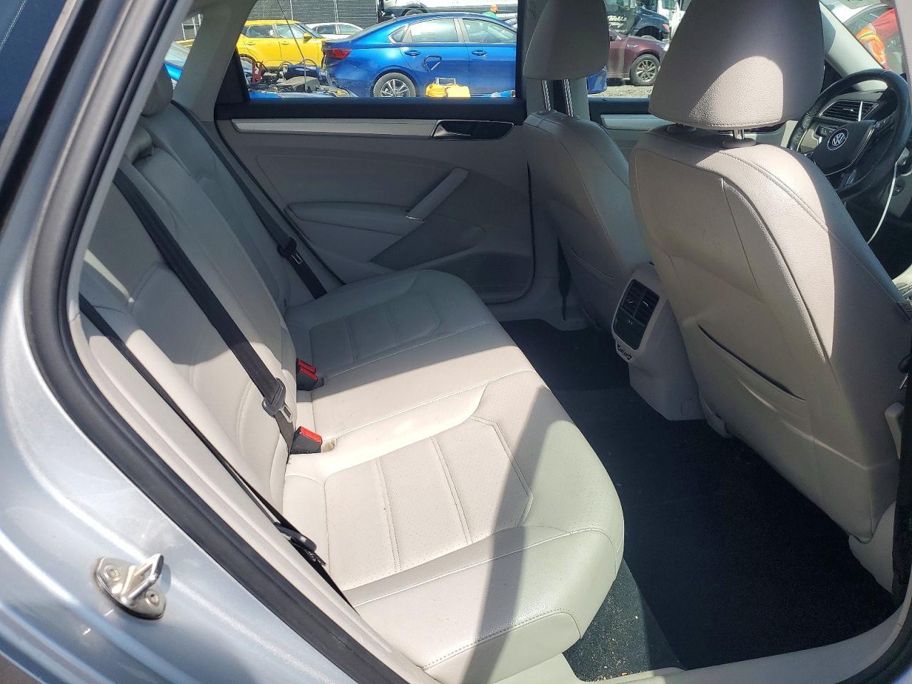 2019 Volkswagen Passat Wolfsburg