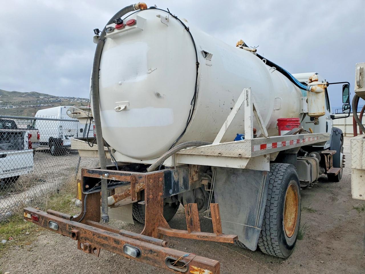 2014 Freightliner M2 106 Medium Duty