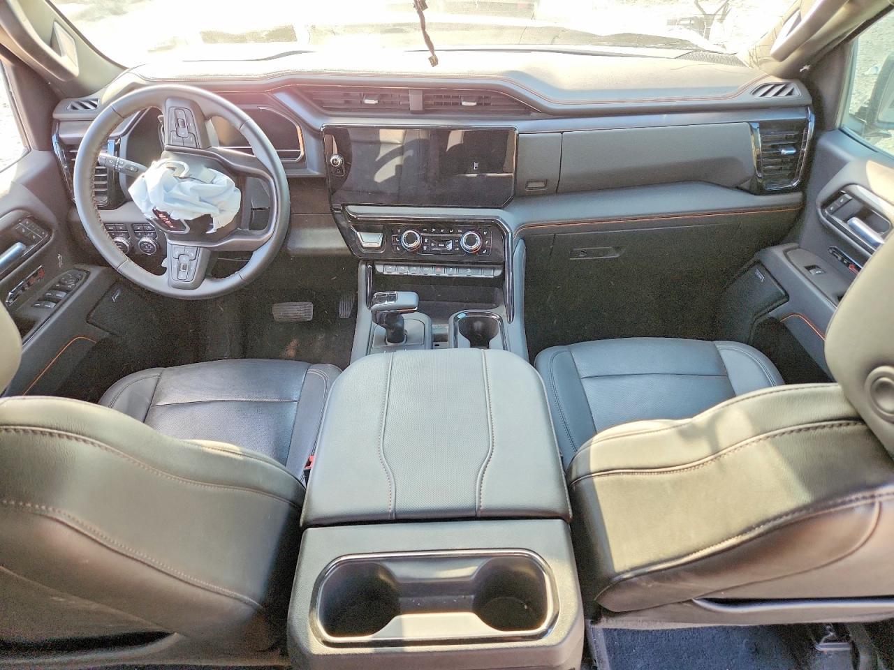 2025 GMC Sierra K1500 AT4