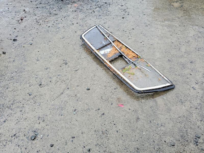 1986 Mazda B2000 Long BED