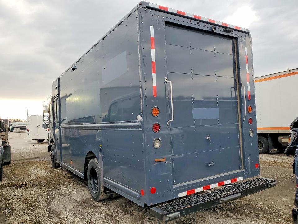 2020 Freightliner MT 45G Delivery Truck