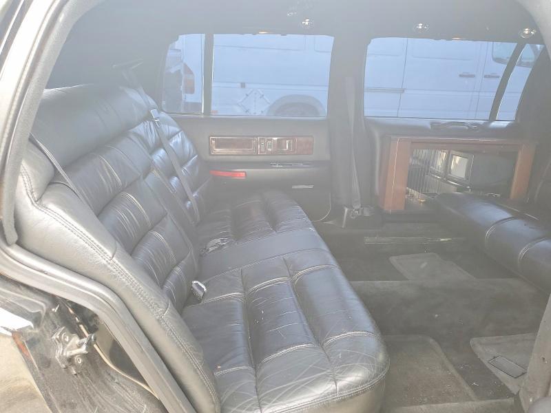 1996 Cadillac Fleetwood Base