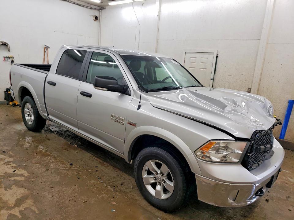 2014 Dodge RAM 1500 SLT
