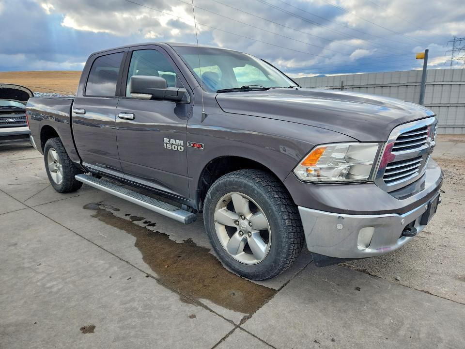 2015 Dodge Ram 1500 slt