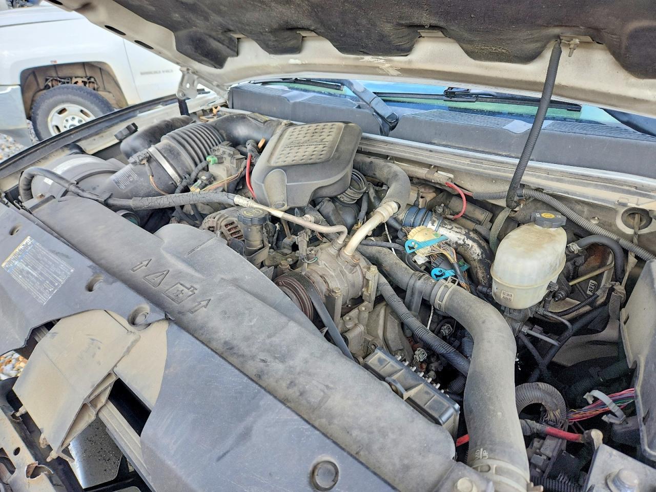 2008 Chev Rolet Silverado 3500 LTZ Flatbed Truck