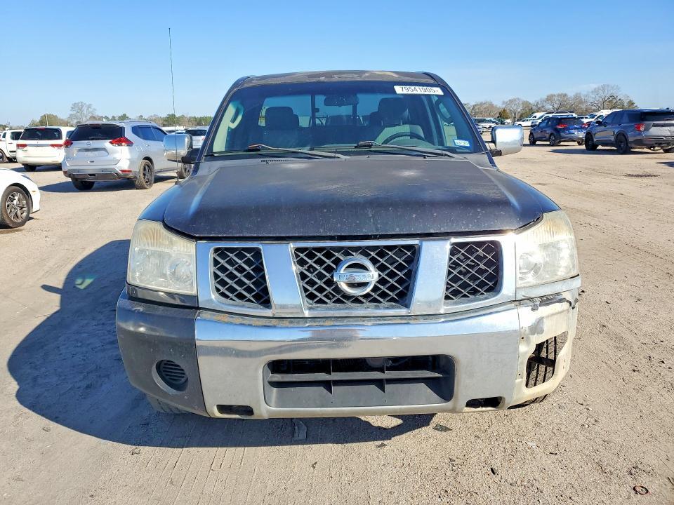 2005 Nissan Titan XE