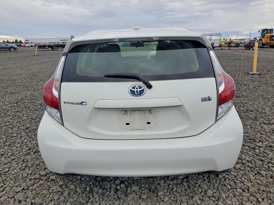2015 Toyota Prius c one