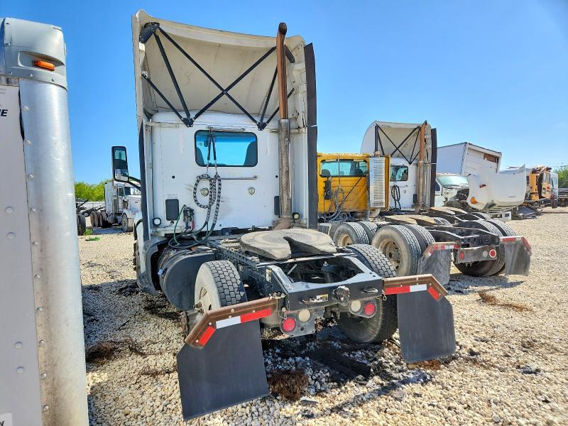 2017 Peterbilt 579 Semi Truck
