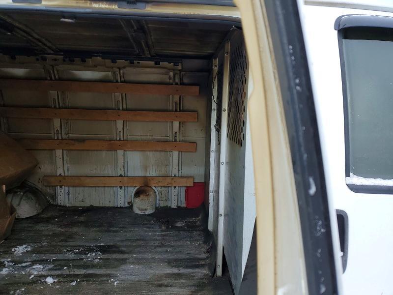 2016 GMC Savana G2500