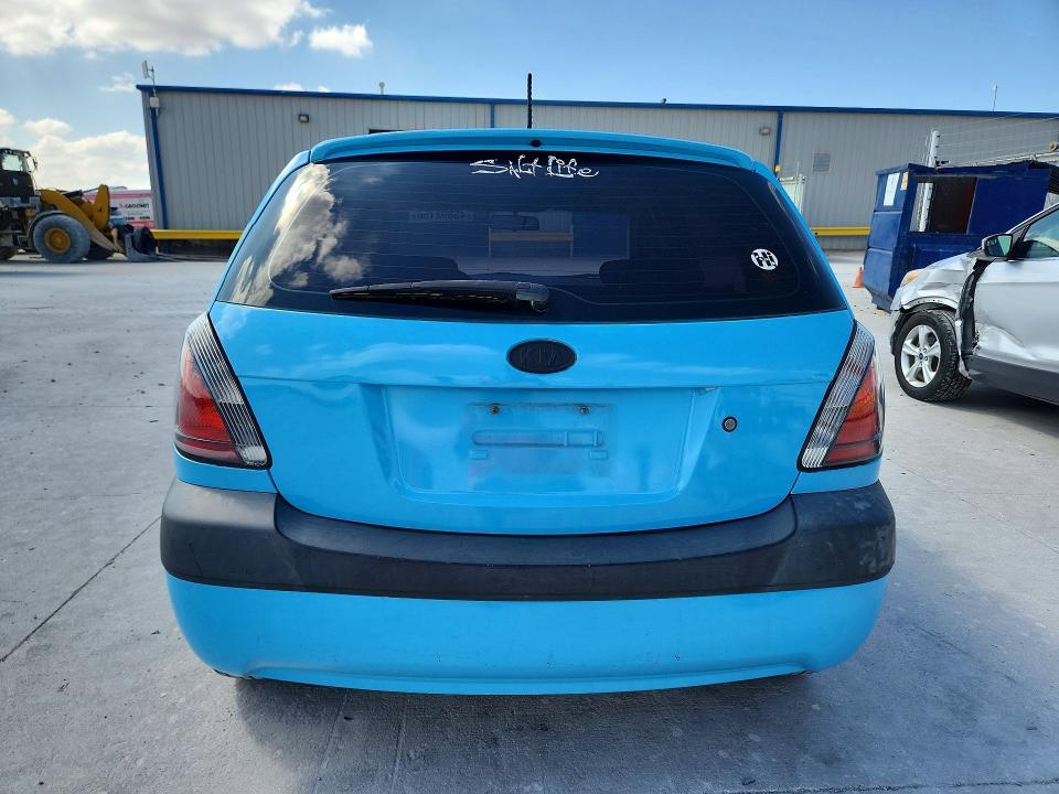 2006 KIA Rio5 sx