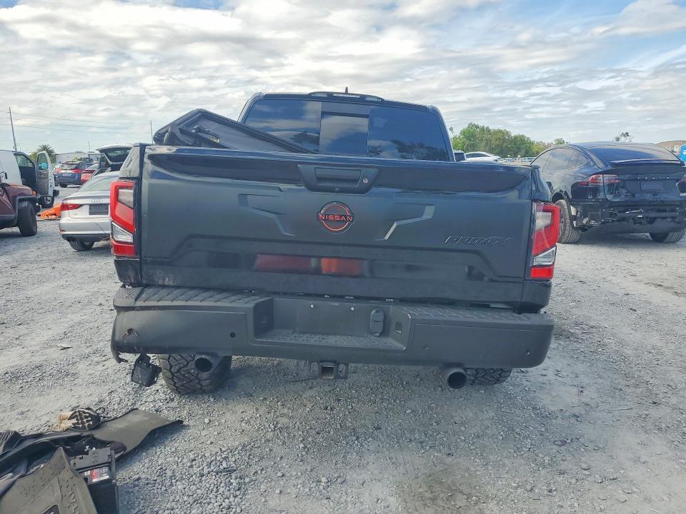 2023 Nissan Titan PRO-4X