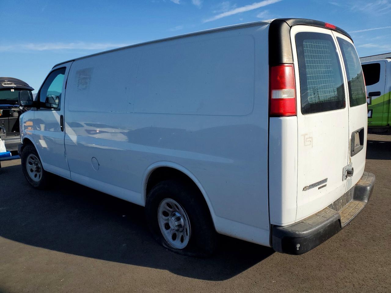 2013 Chev Express G1500