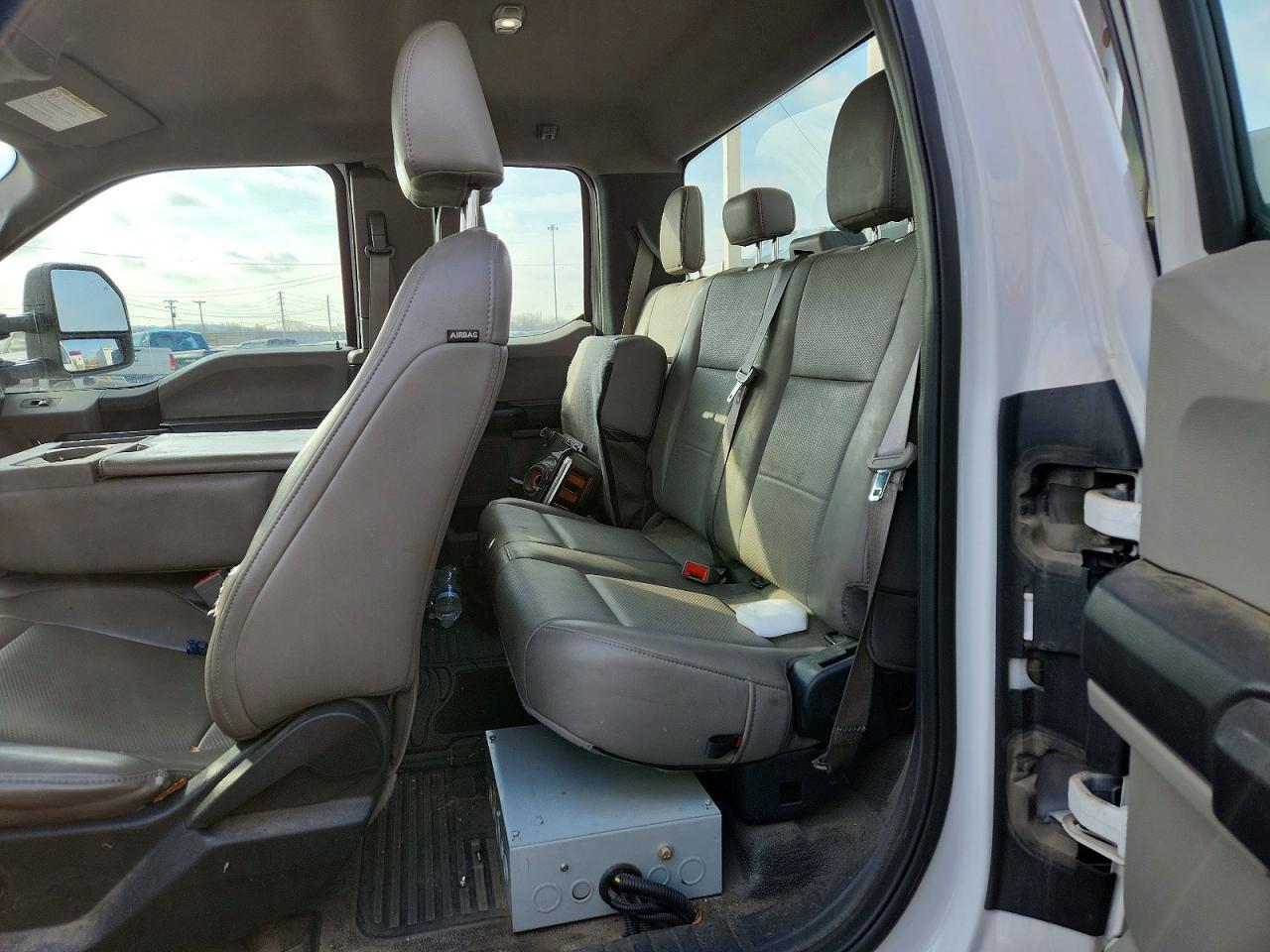 2019 Ford F550 Super Duty Bucket Truck