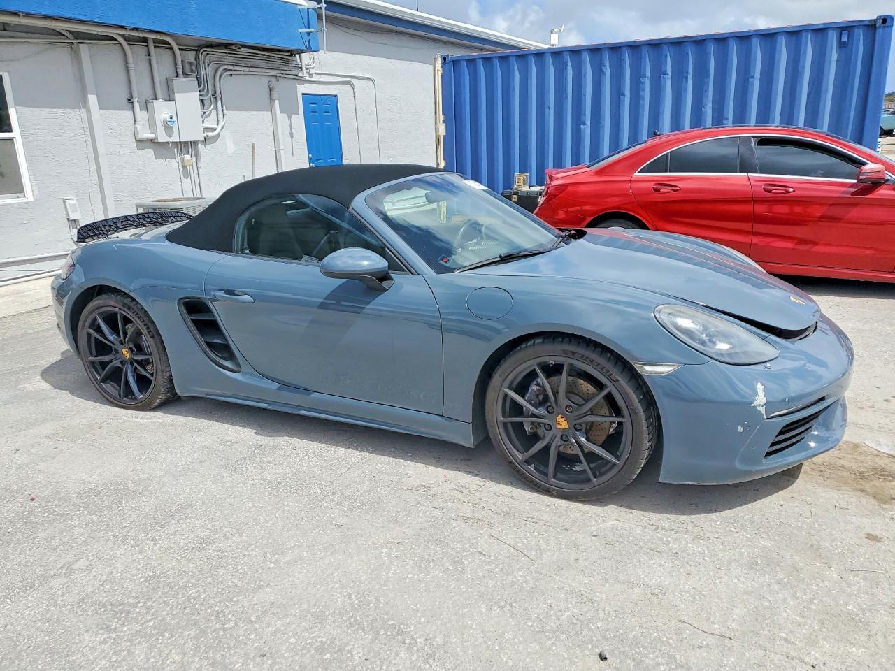 2017 Porsche Boxster
