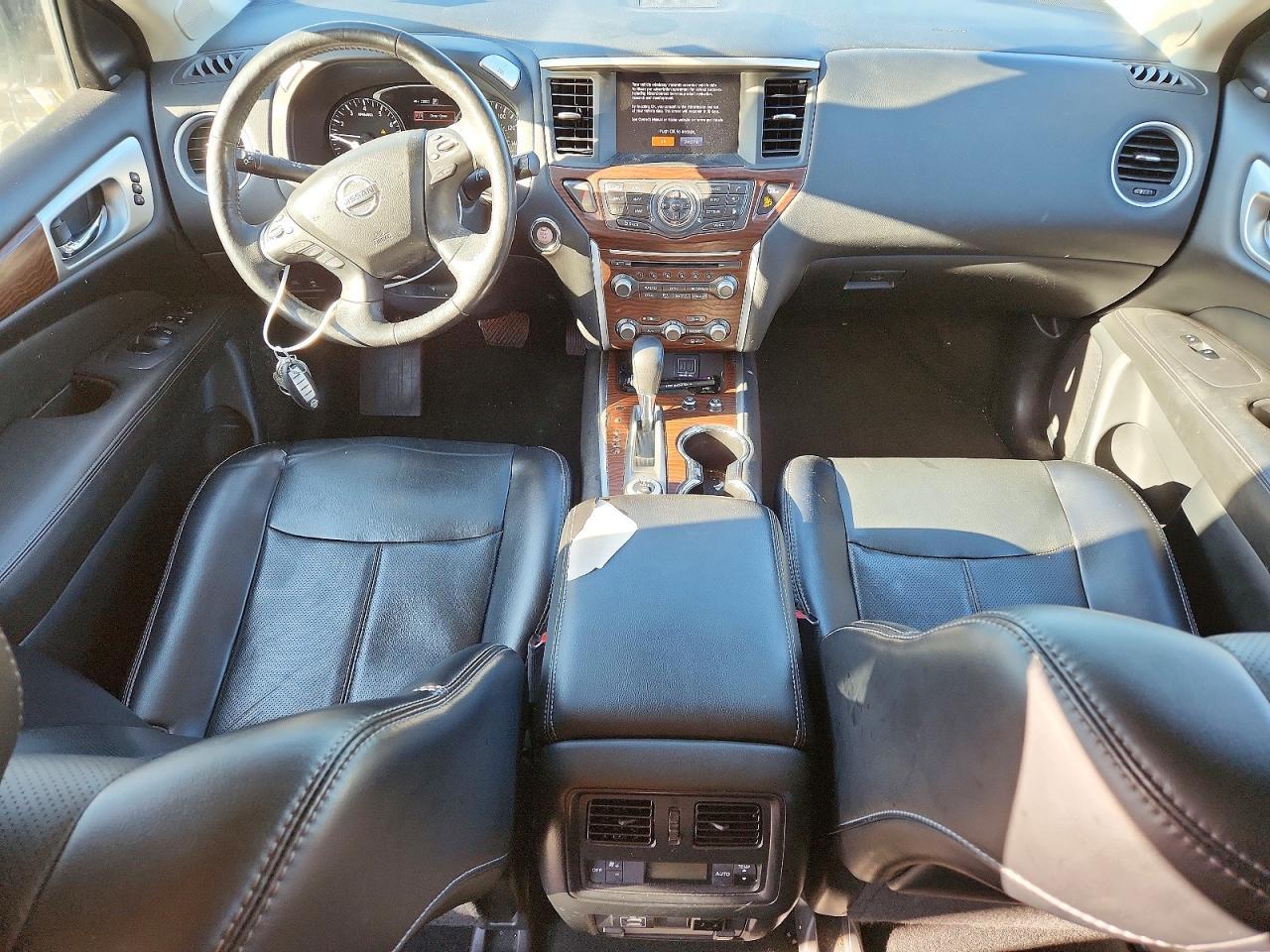 2018 Nissan Pathfinder Platinum