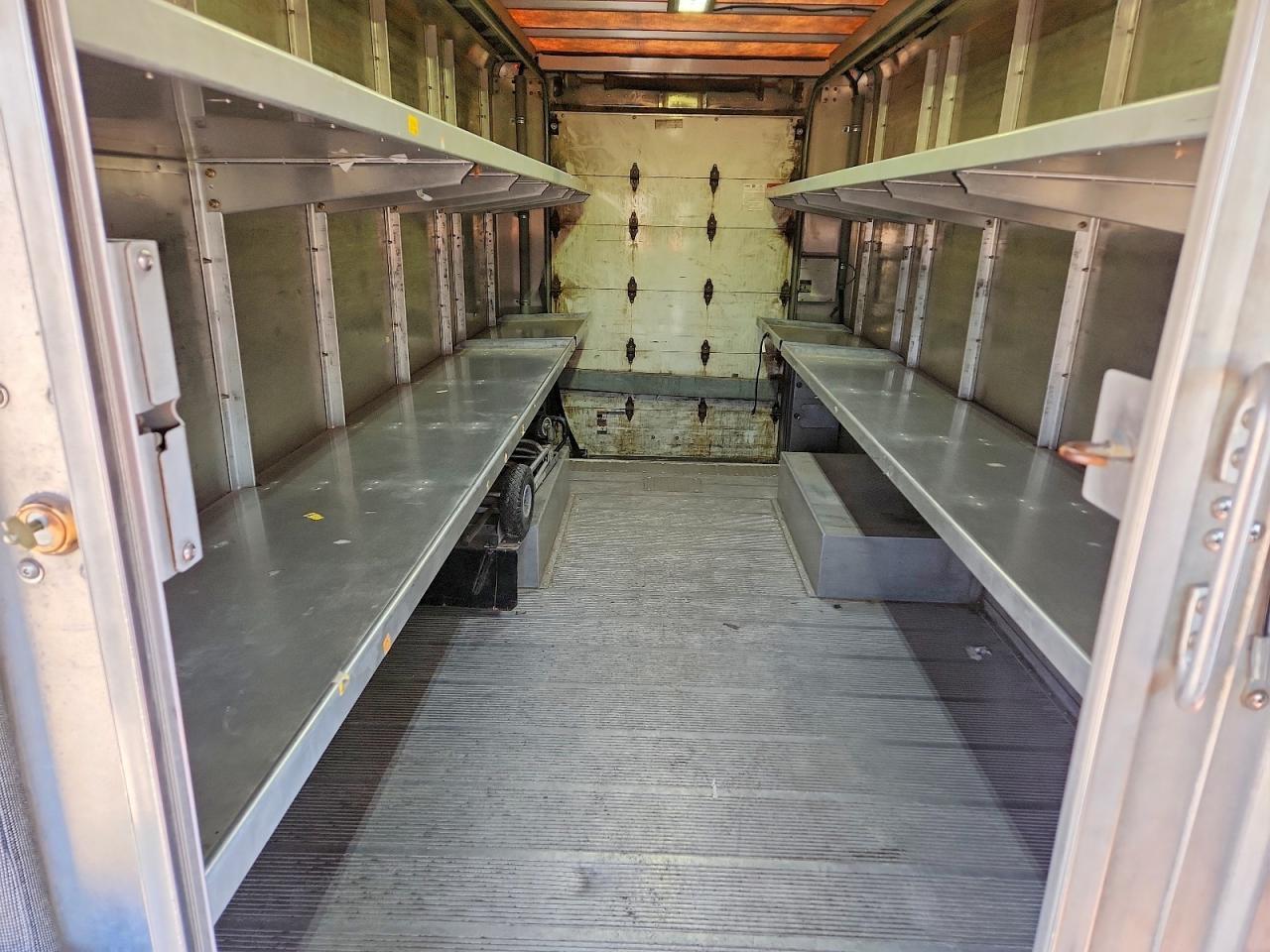 2021 Freightliner Chassis M Line WALK-IN Van
