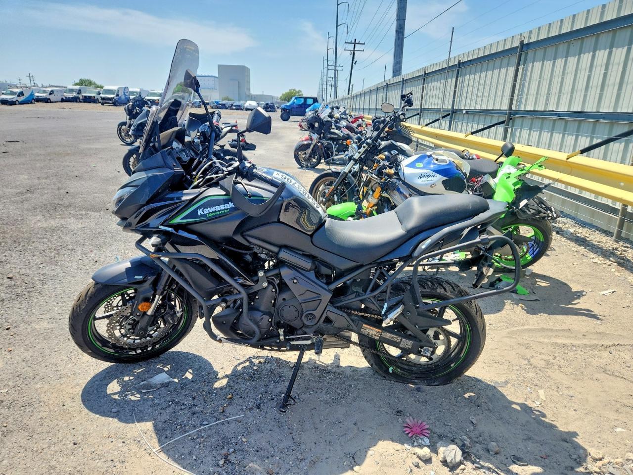 2017 Kawasaki KLE650 F