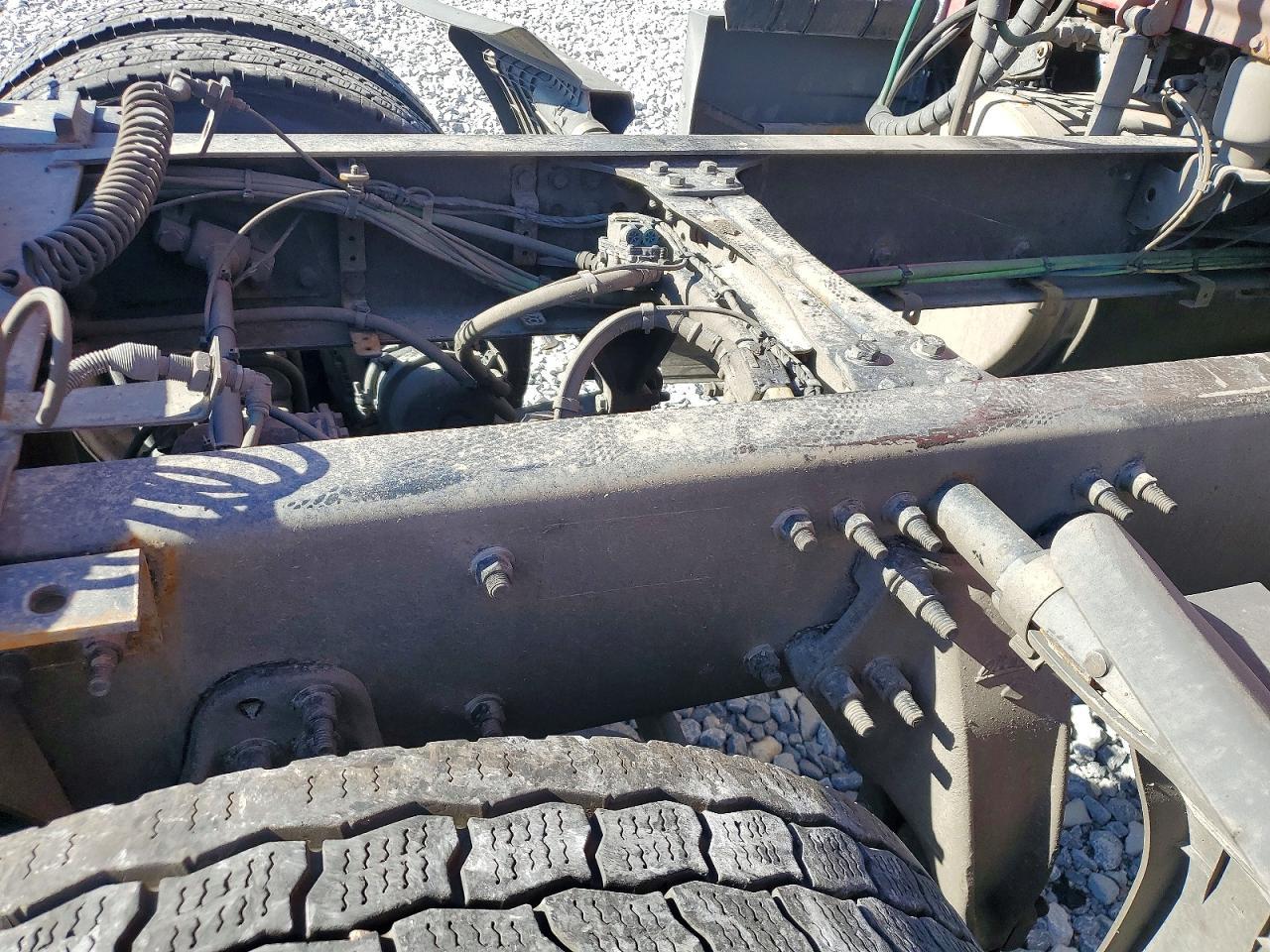 2020 Freightliner Cascadia 126 Semi Truck