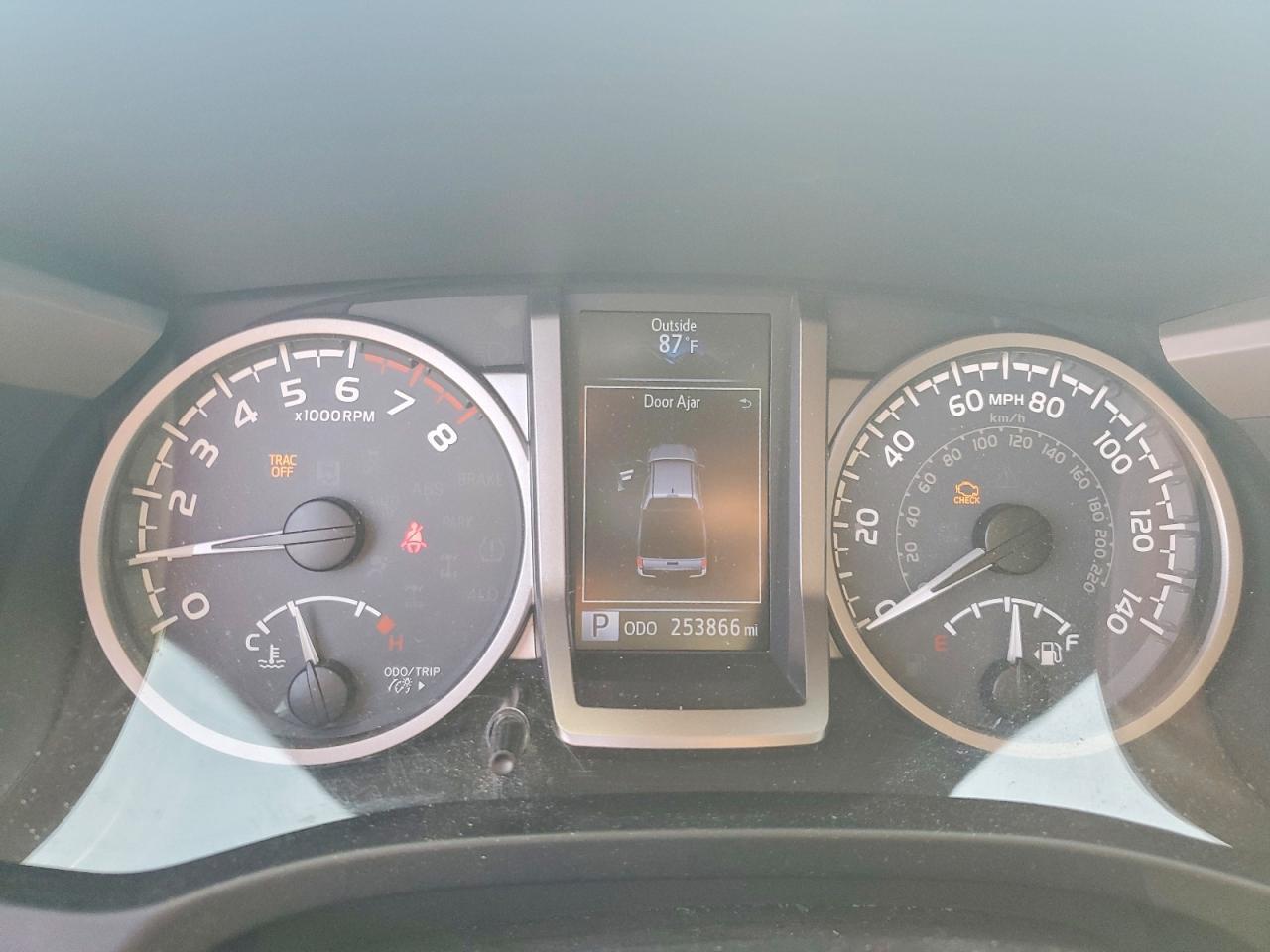 2017 Toyota Tacoma SR5 V6