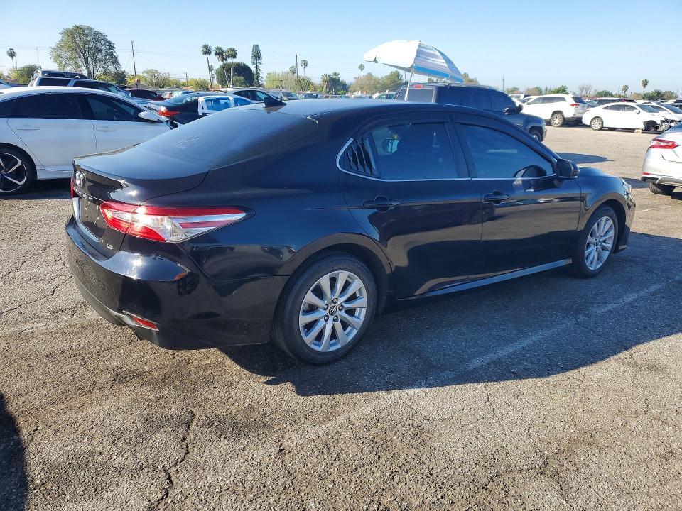 2019 Toyota Camry le