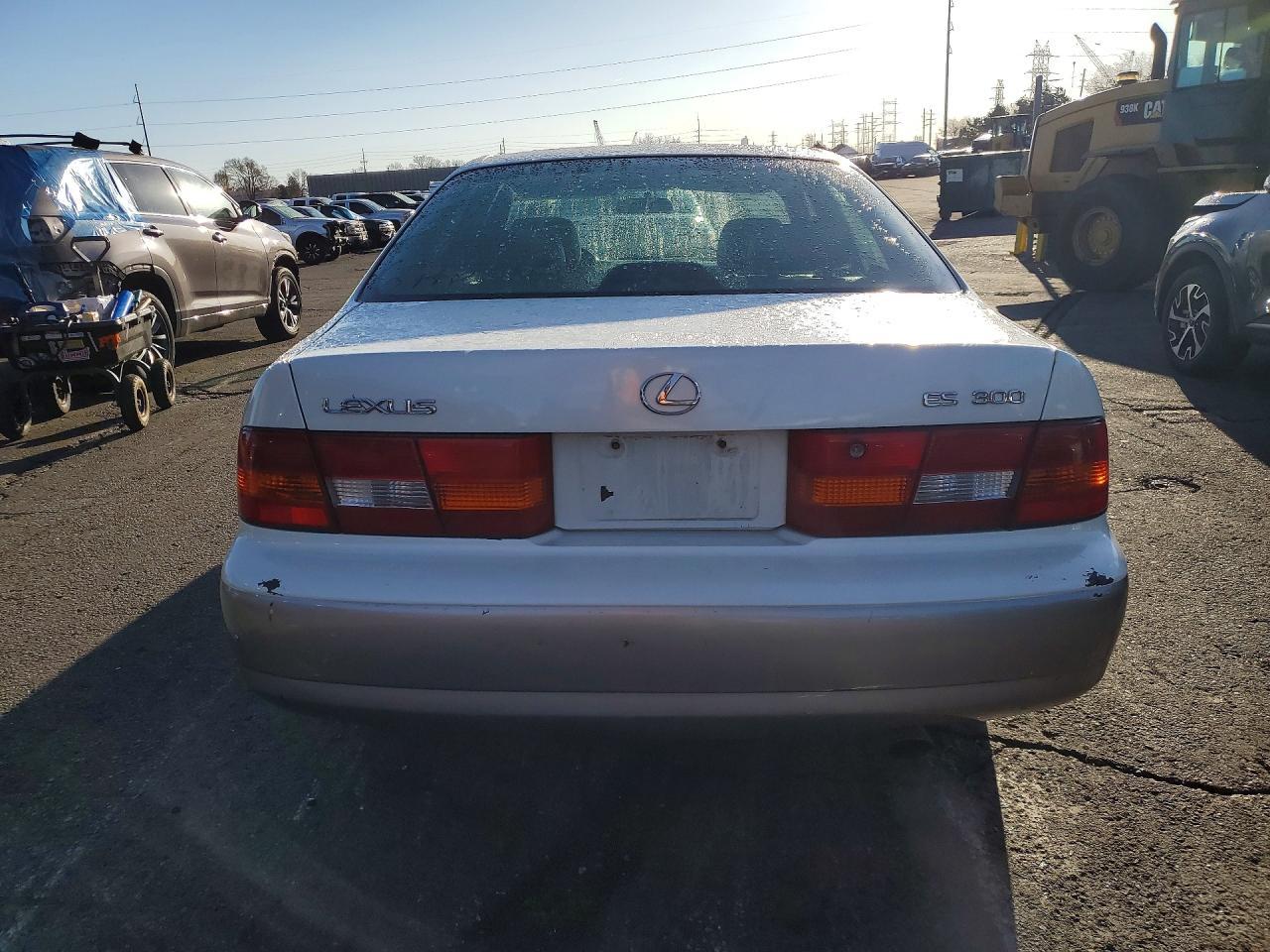 1997 Lexus Es 300 Base