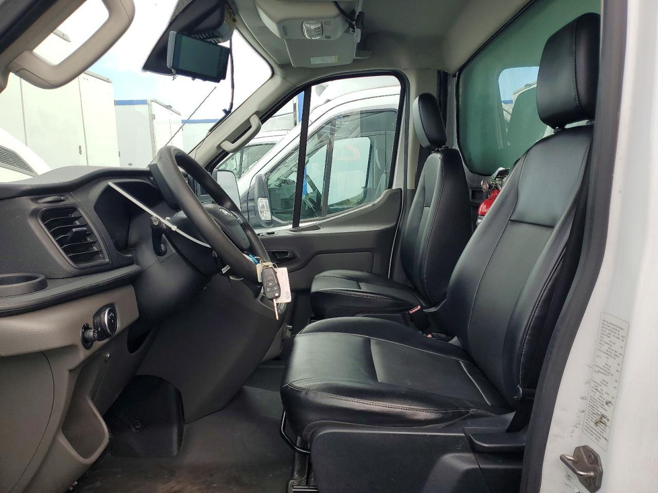 2020 Ford Transit Delivery Truck