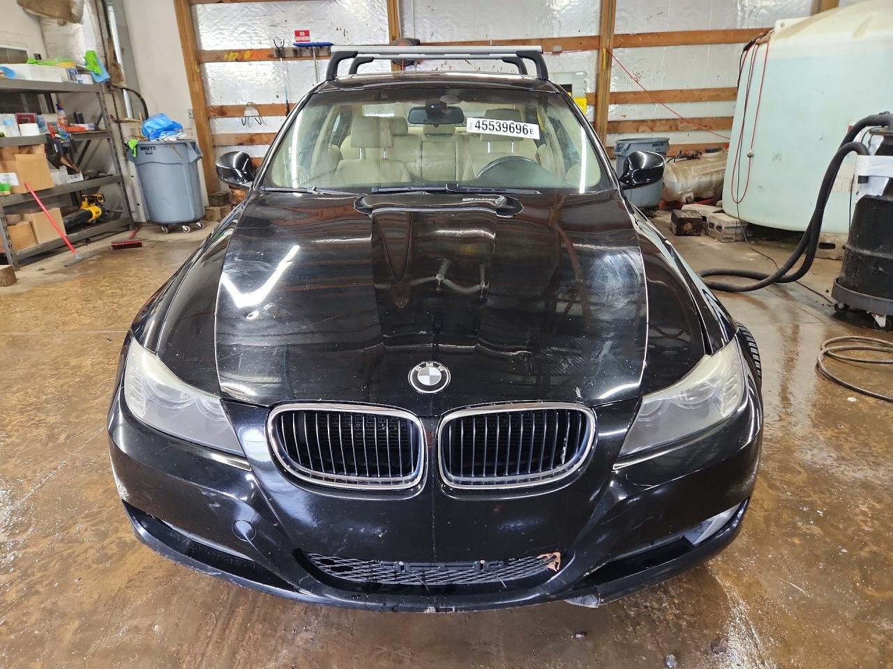 2009 BMW 328 i