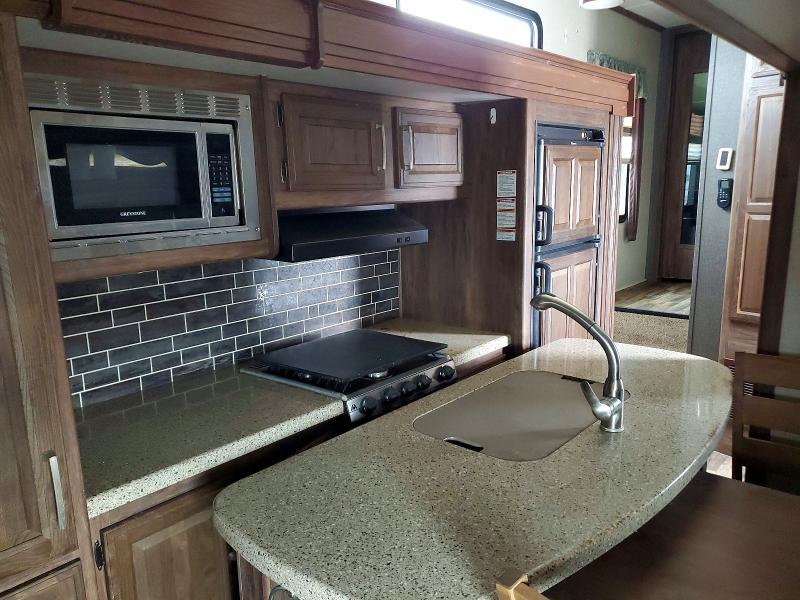 2015 Keystone Cougar rv