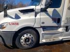 2018 Freigliner 2018 Freightliner Cascadia 126 Semi Truck